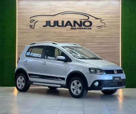 VW - VolksWagen CROSSFOX 1.6 Mi Total Flex 8V 5p 2011 Flex