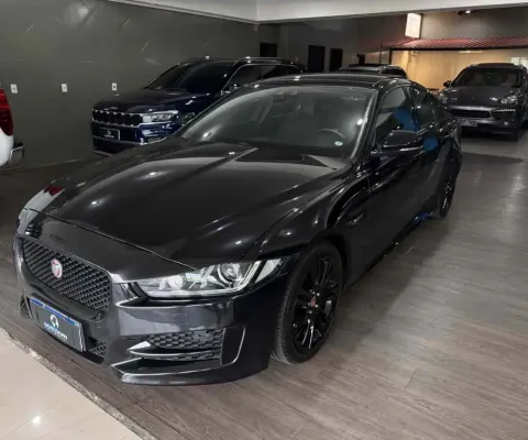 Jaguar Xe 2018 2.0 16v ingenium p250 gasolina r-sport 4p automático