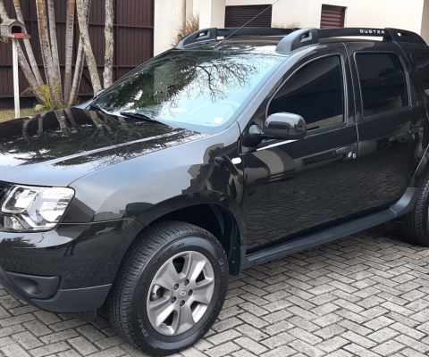 RENAULT DUSTER à venda.