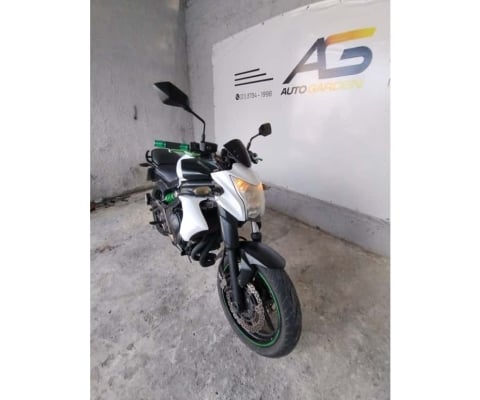 Kawasaki Er-6n 650cc 2015