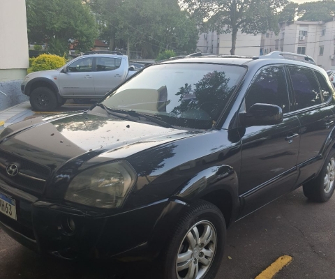 HYUNDAI TUCSON à venda.