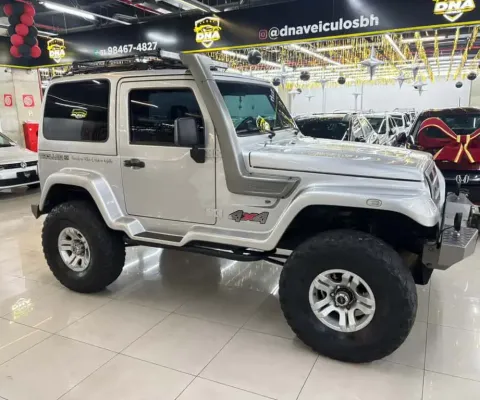 Troller T4 2014 3.2 tgv 4x4 16v turbo diesel 2p manual