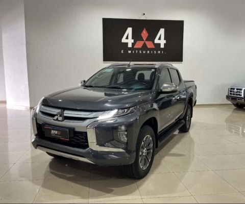 Mitsubishi L200 TRITON 2.4 16V TURBO DIESEL SPORT HPE-S CD 4P 4X4 AUTOMÁTICO