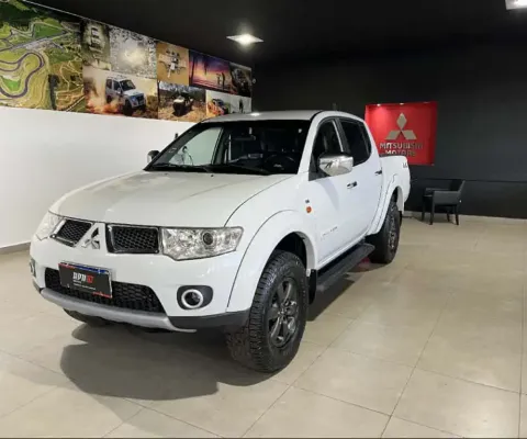 Mitsubishi L200 TRITON 3.5 HPE 4X4 CD V6 24V FLEX 4P AUTOMÁTICO