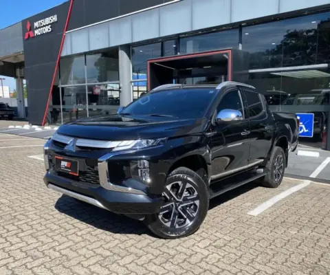 Mitsubishi L200 TRITON 2.4 16V TURBO DIESEL SPORT HPE-S CD 4P 4X4 AUTOMÁTICO