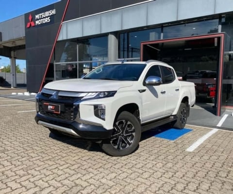 Mitsubishi L200 TRITON 2.4 16V TURBO DIESEL SPORT HPE-S CD 4P 4X4 AUTOMÁTICO