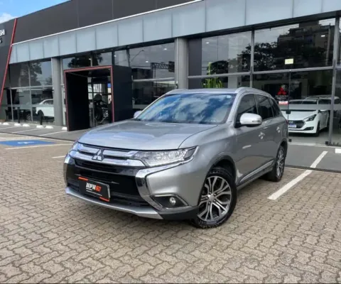 Mitsubishi OUTLANDER 2.0 COMFORT 16V GASOLINA 4P AUTOMÁTICO