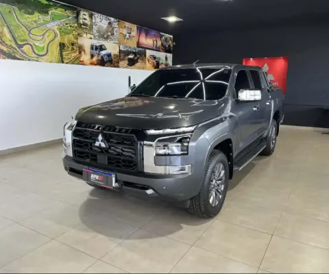 Mitsubishi TRITON 2.4 BITURBO DIESEL CD HPE-S 4X4 AUTOMÁTICO