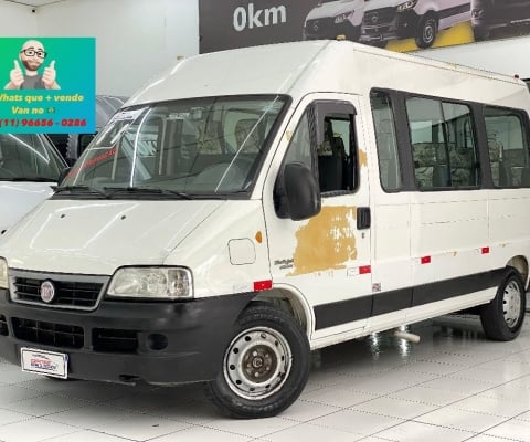 Fiat - Ducato teto alto 20 lugares Novíssima!!!