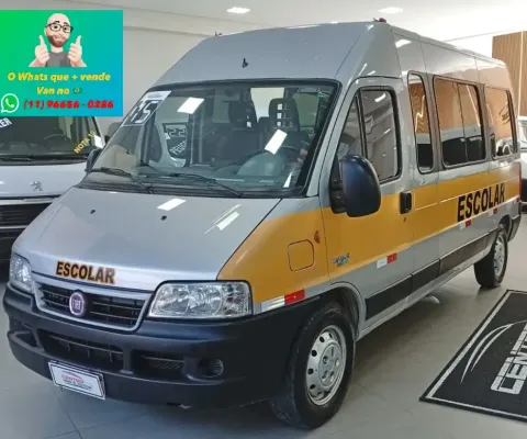 Fiat - Ducato Escolar 20 lugares (19+1) Novíssima!!!
