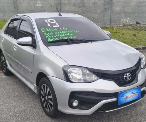 Toyota Etios 2019 1.5 xls sedan 16v flex 4p automático