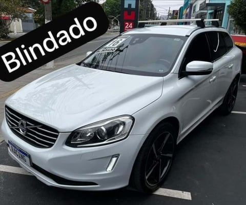 VOLVO XC60 2.0 T5 Kinetic - 2015/2016