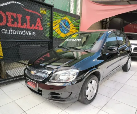 Celta LT 2014 Completo baixa km