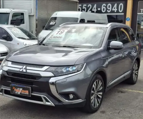MITSUBISHI OUTLANDER 3.0 Mivec V6 Hpe-s AWD - 2018/2019