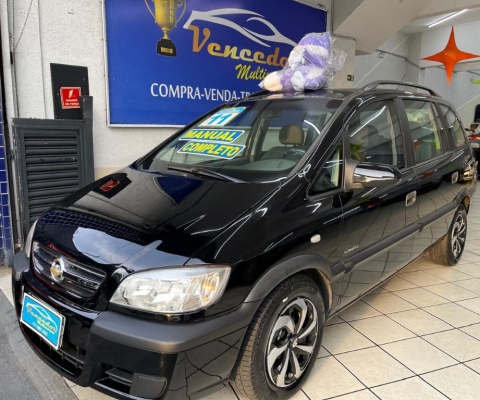 GM ZAFIRA COMFORT 2011 COMPLETA  CÂMBIO MANUAL   7 LUGARES   ACEITAMOS CARRO NA TROCA WHATSAPP 11-94