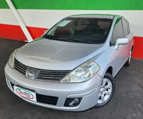 Tiida SL 1.8 Flex. Automático + Teto Solar. Lindo carro!