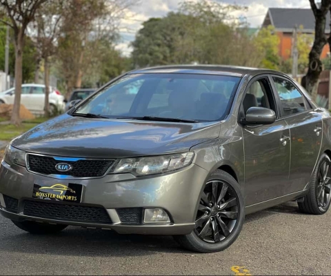 KIA CERATO SX3 1.6MTNB 2011