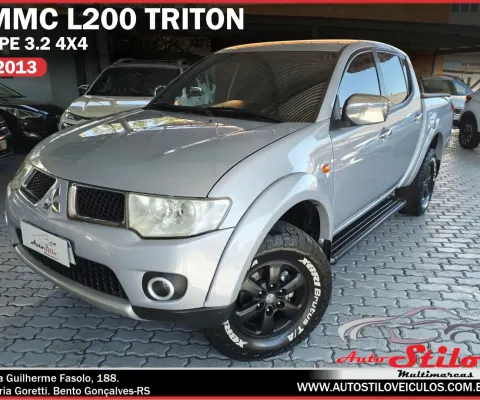 Mitsubishi L200 Triton HPE 3.2 CD Turbo Diesel 4x4 Câmbio manual.
