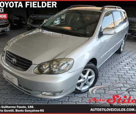 Toyota Fielder XEI 1.8 Câmbio manual. Bem conservada pelo ano.