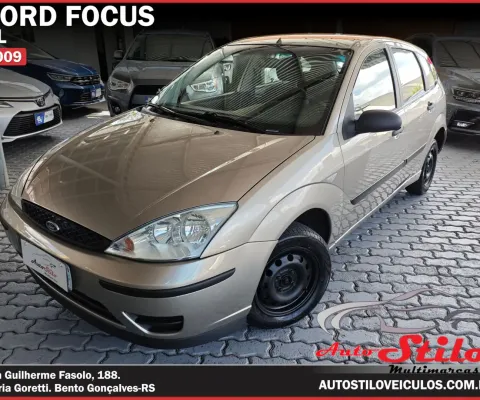 Ford Focus GL 1.6 Flex. Câmbio manual. Completo. Motor Zetec Rocam.