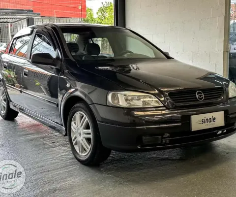Chevrolet Astra Sedan 2.0 8v - Cinza - 2001/2002
