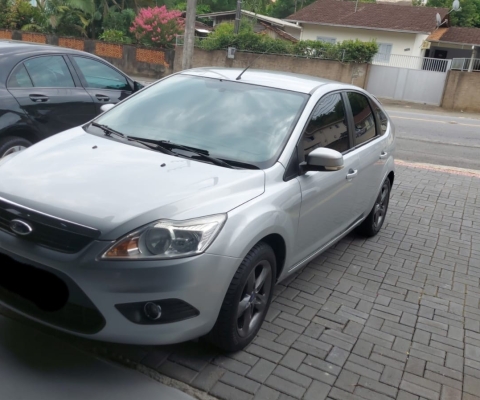 FORD FOCUS à venda.
