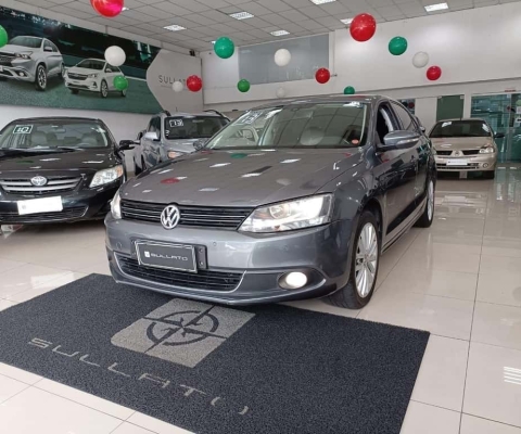Volkswagen Jetta 2013 2.0 tsi highline 200cv gasolina 4p tiptronic