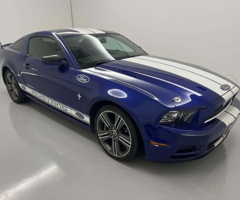 FORD MUSTANG 2013