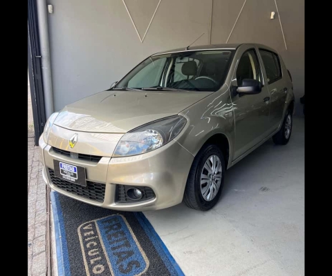 RENAULT SANDERO Authentique Hi-Flex 1.0 16V 5p