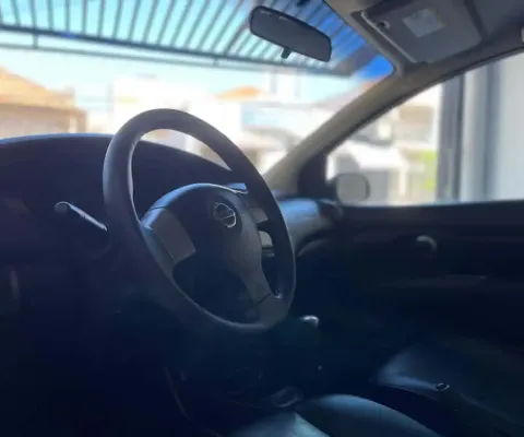 NISSAN LIVINA S 1.6 16V Flex Fuel Mec.