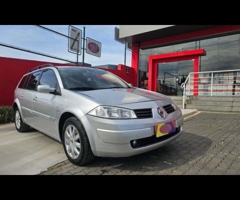 RENAULT MEGANEGT DYN 16 2013