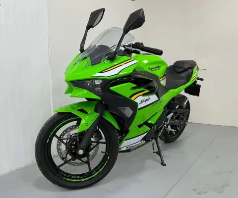 KAWASAKI NINJA 500 SE