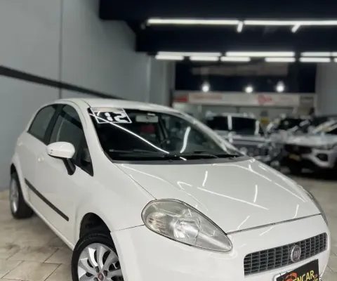 Punto Essence 1.6 automático completo