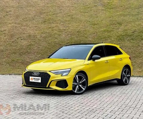 Audi A3 Sportback S Line 2.0 TFSi - Amarela - 2024/2024