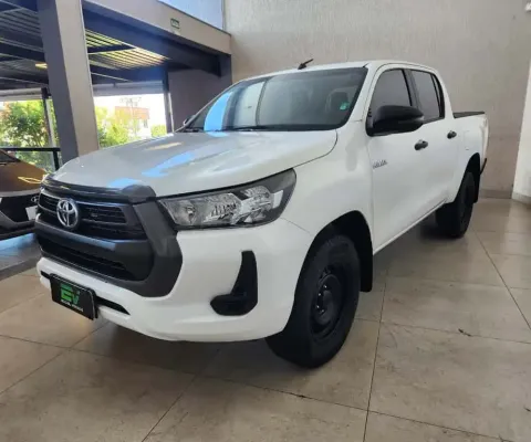 TOYOTA HILUX CD 4x4 2.8 Diesel Mec.