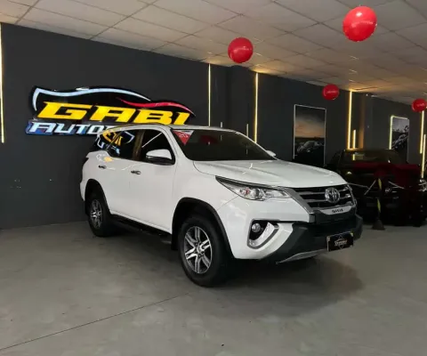 Toyota Hilux sw4 2020 2.7 sr 4x2 16v flex 4p automático