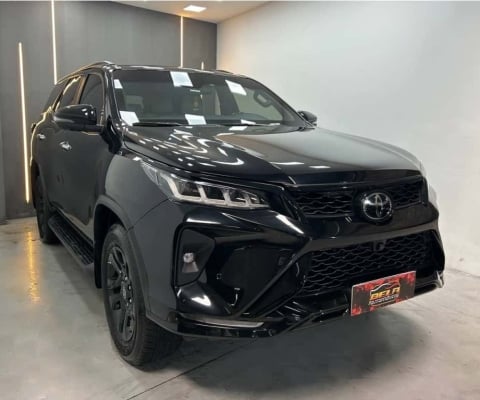 Toyota Hilux sw4 2022 2.8 d-4d turbo diesel diamond 7l 4x4 automático