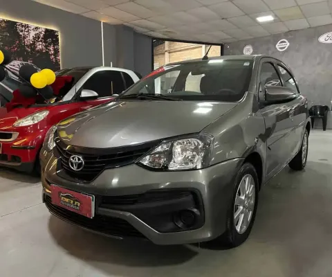 Toyota Etios 2019 1.5 x plus 16v flex 4p manual
