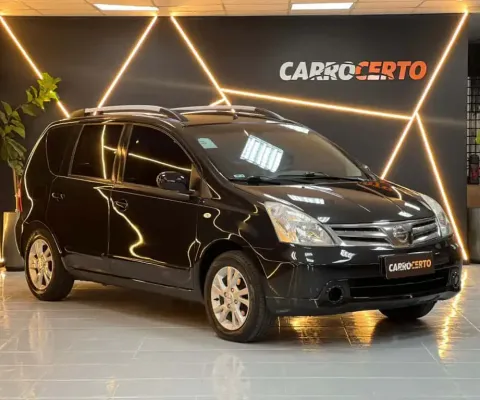 Nissan LIVINA S 1.6 Mec. 2014 Flex   ÓTIMO CARRO PARA VIAJAR COM A FAMILIA