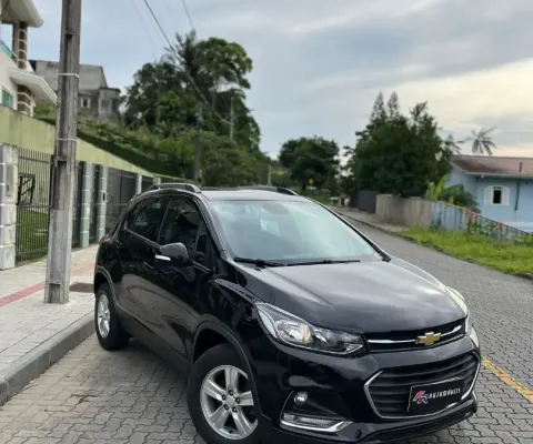 Tracker 1.4 lt turbo 2019 automatico 