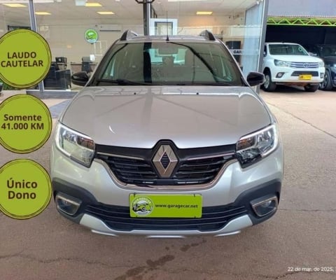 RENAULT SANDERO SZE10MT 2024