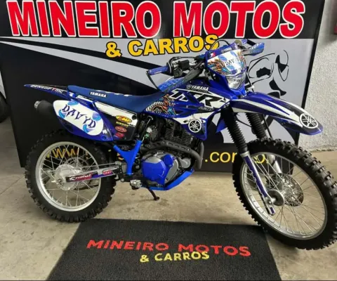 Yamaha TT R 230