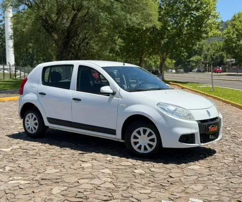 RENAULT SANDERO Expression 1.0