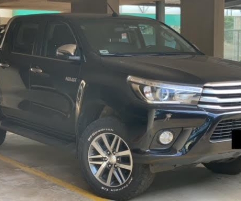 HILUX SRX DIESEL TOP COMPLETA à venda.