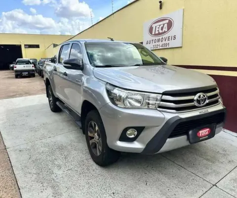 Toyota hilux 2.8 std 4x4 cd 2017