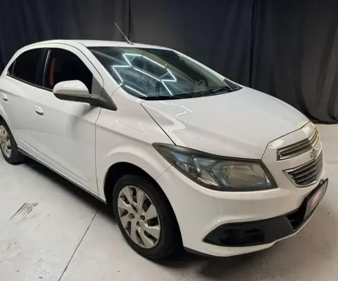 Chevrolet onix 1.4mt lt 2013