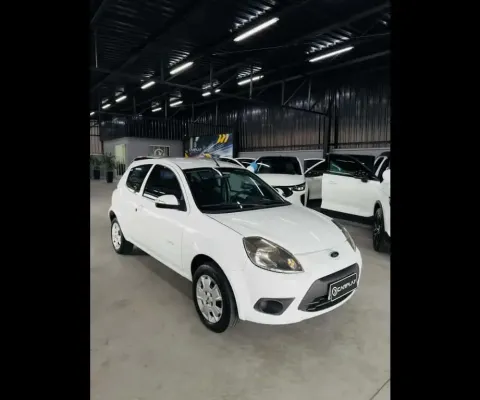 Ford KA 1.0 8V/1.0 8V ST Flex 3p  - Branca - 2013/2013