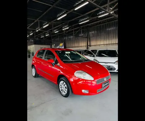 Fiat Punto ESSENCE 1.6 Flex 16V 5p  - Vermelha - 2012/2012
