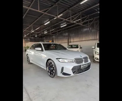 BMW 320i 2.0 TB M Sport A.Flex/M.Sport 4p  - Cinza - 2025/2026