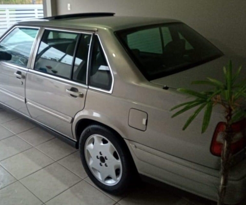 VOLVO 960 à venda.